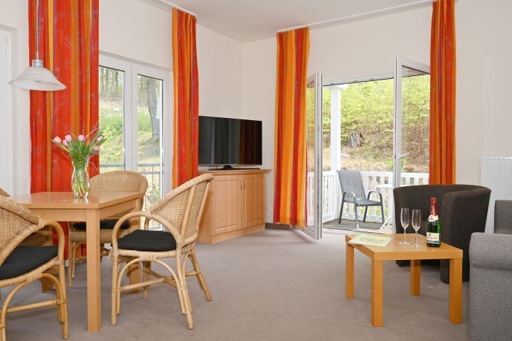 Blick durch die Wohnung 7