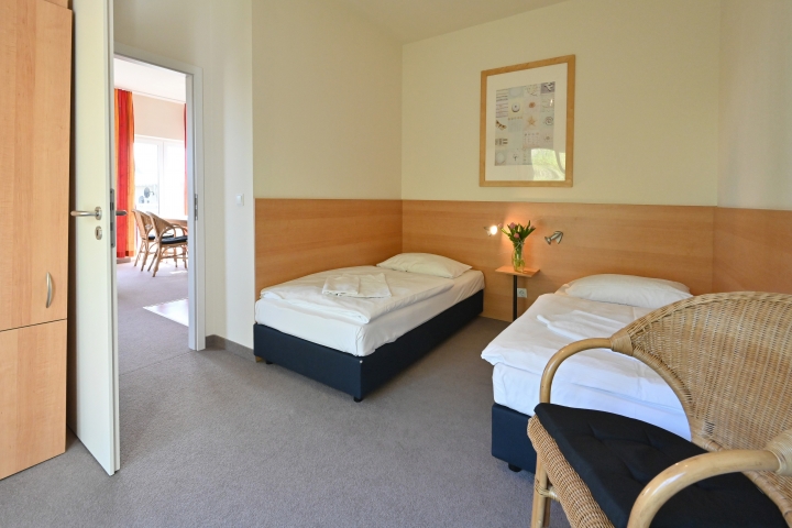 Schlafzimmer 1 Bettengröße 90 x 200 cm
