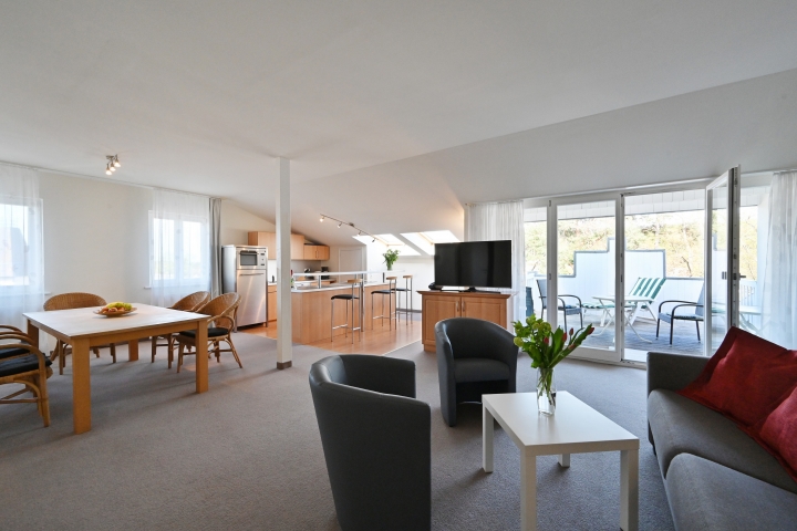 Blick durch die Wohnung 13