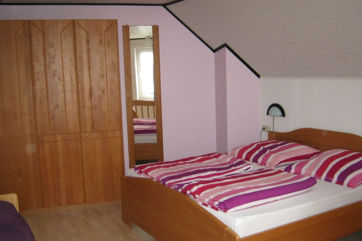 Elternschlafzimmer im OG - Wohnung Dornfelder