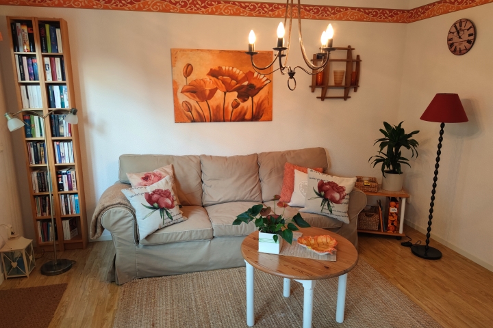 Der gemütliche Sitzbereich im Wohnzimmer