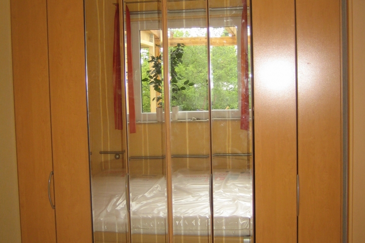 Schlafzimmer 2