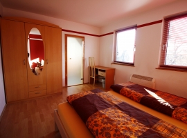 Schlafzimmer 1 Fewo 2