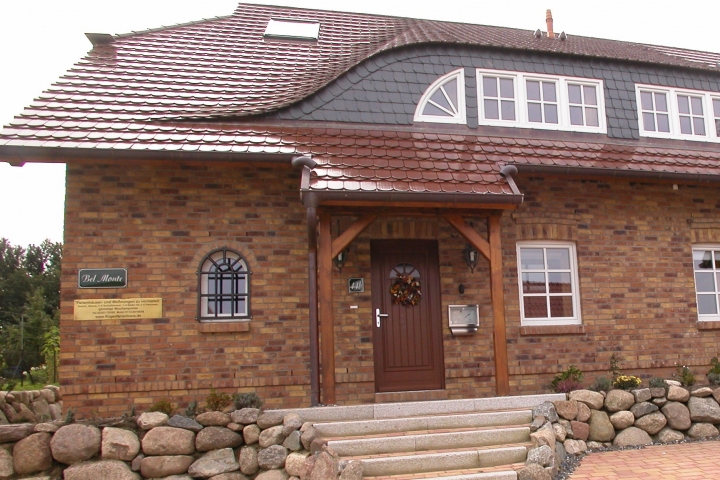 Ferienhaus Bel Air Hauseingang