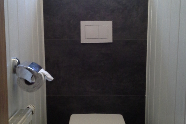 WC    Fewo 2