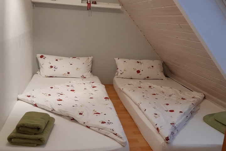 Zwei Einzelbetten
in Schlafzimmer 2