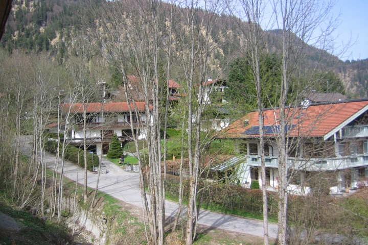 Blick vom Balkon nach Nordosten im Frühling