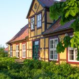 Ferienwohnungen und Haus im Gutshaus Neuendorf
