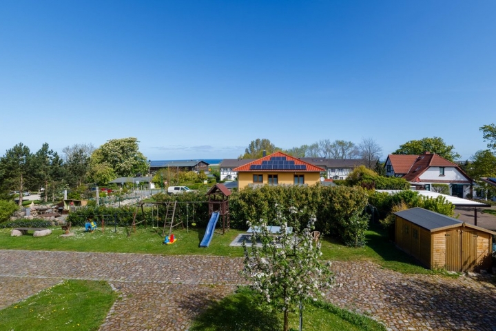 Ferienwohnungen Ostsee Walter | Blick aus Schlafzimmerfenster