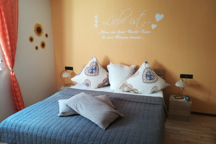 Schlafzimmer FeWo 1