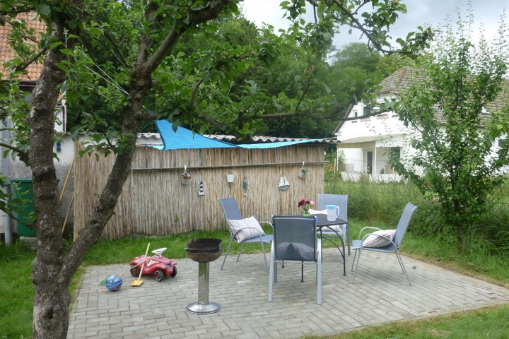 Gartenbereich mit Grill