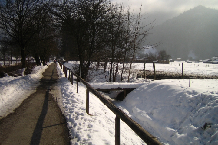 Spazierweg zum Hausberg