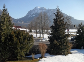 Blick zum Säuling und Schloß vom Haus aus