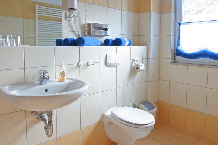 Bad mit Dusche