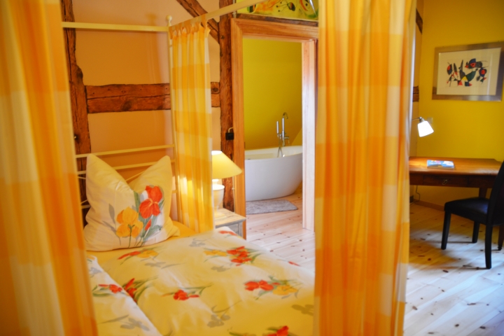 Nostalgische Zimmer mit modernen Bädern