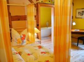 Nostalgische Zimmer mit modernen Bädern