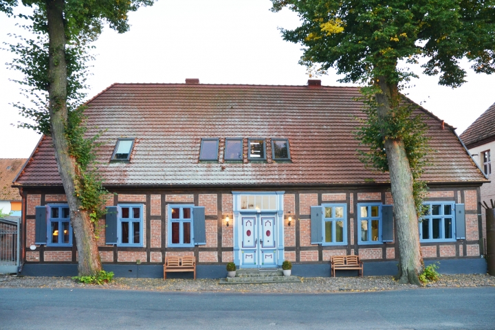 Ein 200 Jahre altes Bauernhaus