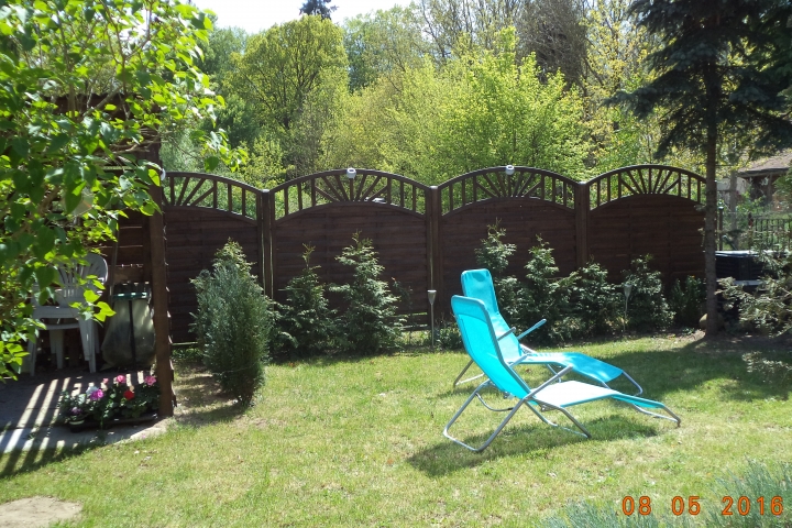 Gartenbereich des Bungalows