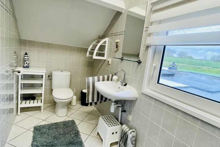 Badezimmer im Dachgeschoss