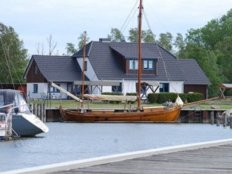 Ferienwohnungen am Neuendorfer Riff Ferienwohnungen am Neuendorfer Riff