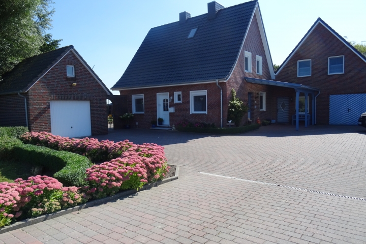 Am Deichtor Ferienhaus | Am Deichtor
Parklätze vor dem Haus