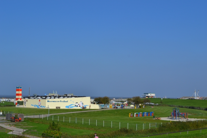 beheitztes Meerwasserschwimmbad in Dornumersiel