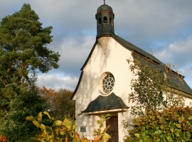 die kleinste Kirche Mitteldeutschlands - in Dörflas