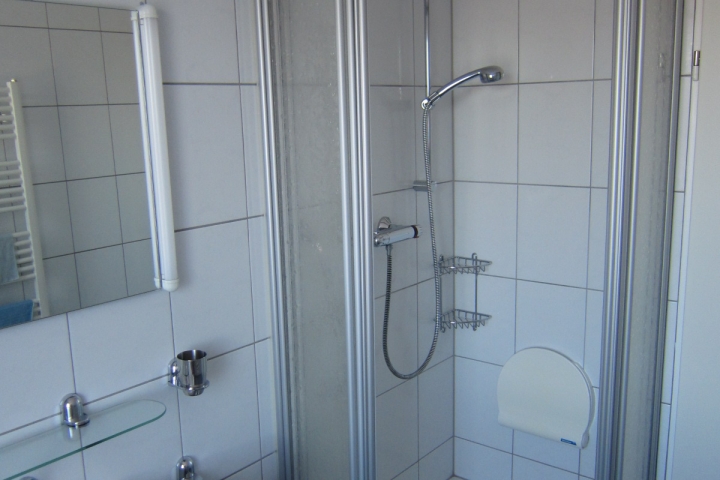 Bad mir Dusche