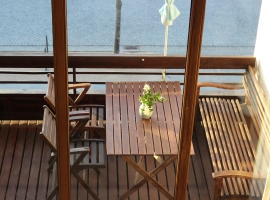 Balkon, untere Etage