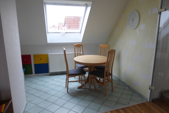 Eßecke mit Ausziehtisch
