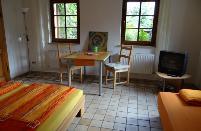 Ferienwohnungen Garten am Wasser &middot; Fewo Hosterwitz