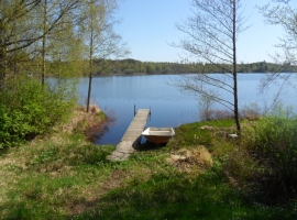 Bootssteg am See Unnen zum Benutzen mit dem Mieter vom Haus Mio zusammen