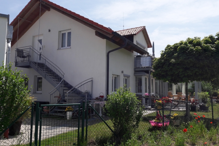 Aufgang zur Gästewohnung Lavendel, 1. Stock, Ansicht nach Südwesten