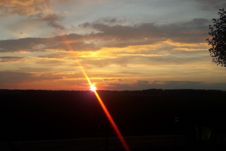 Sonnenuntergang von Balkon FeWo Lavendel und Sunset