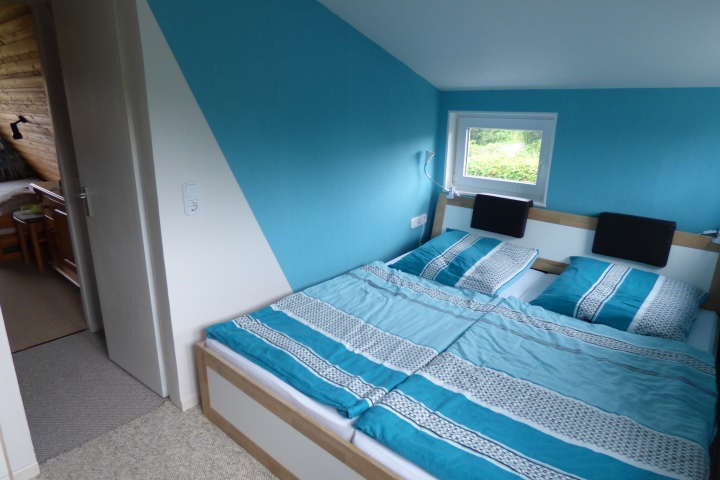 Schlafzimmer: Doppelbett