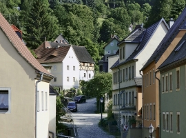 Blick aus dem Dachfenster (rechts hinten die Herberge Landstreicher)