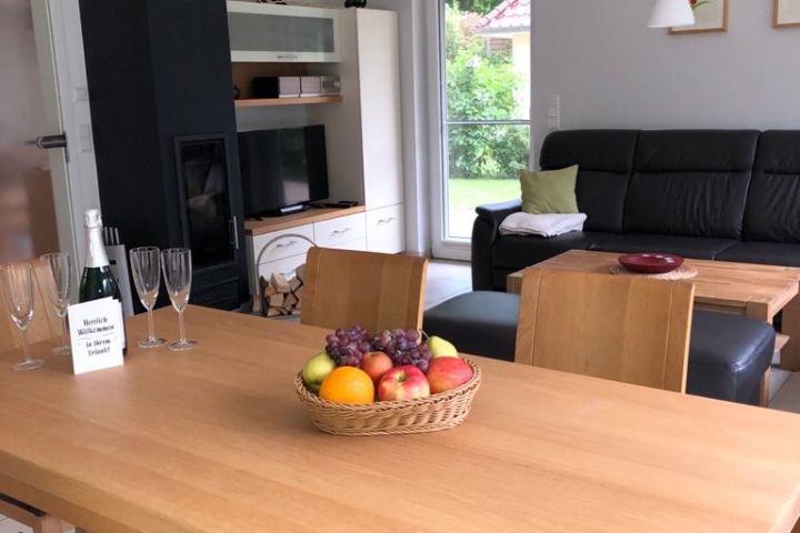 Der Kamin wartet ebenfalls auf Sie