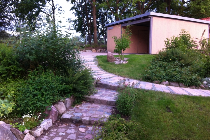 Carport mit Fahrradraum 