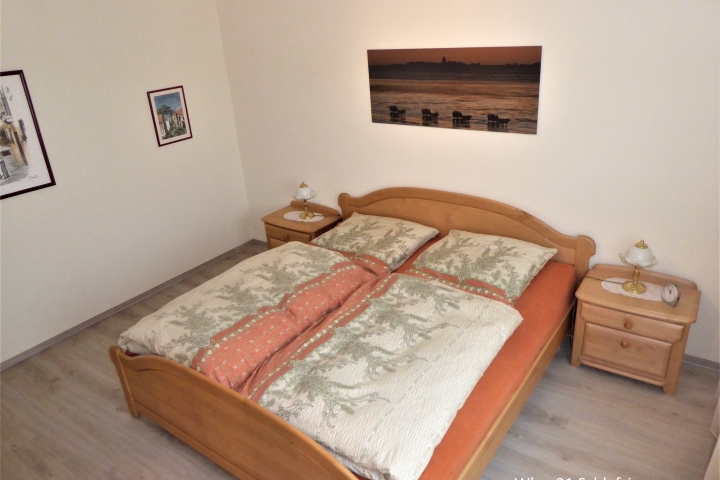 Schlafzimmer Eltern