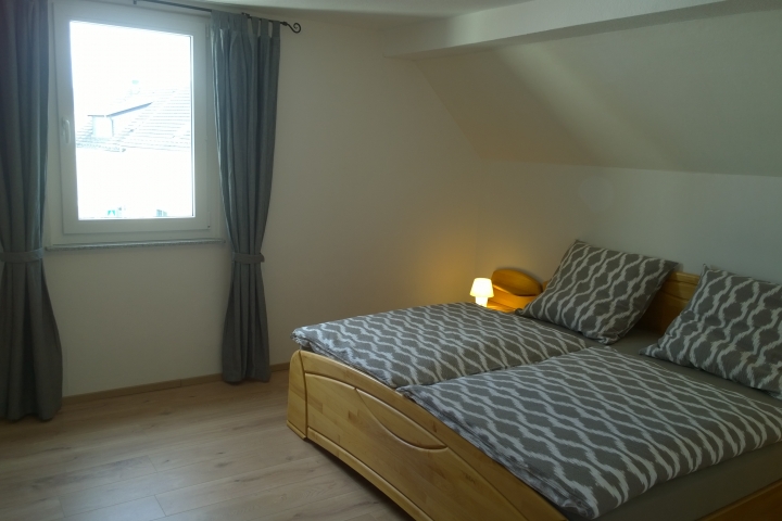 Schlafzimmer 1 mit Doppelbett