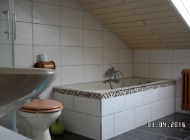 Bad- Dusche - WC