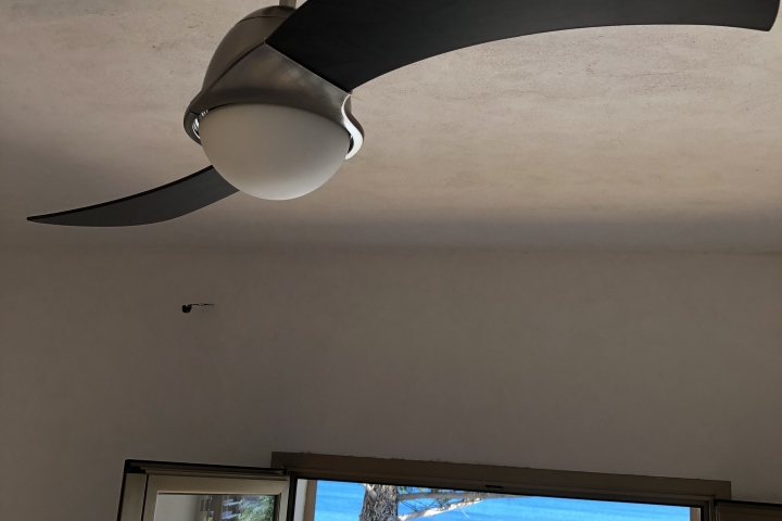 ruhige Ventilatoren sorgen bei Windstille zusätzlich für eine leichte Meeresbrise