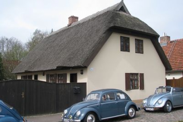 Haupthaus -Strassenansicht