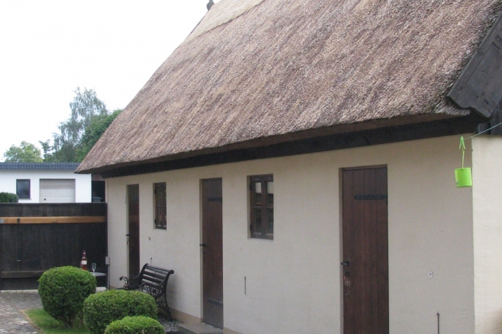 App.1- kleines Haus ca.76 qm mit Sauna , Wohnküche und 2 Schlafzimmer . 