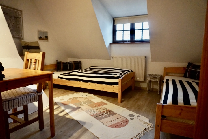 App.3 Schlafzimmer-2 Einzelbetten