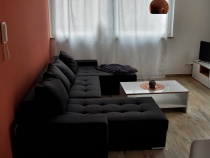 Ausziegbare Couch in U Form