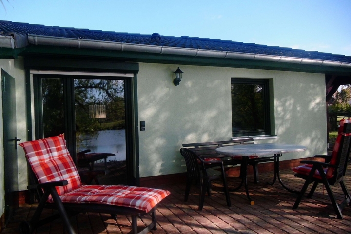 FeHaus lila - Terrasse