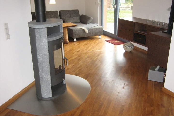 Wohnzimmer mit Kaminofen