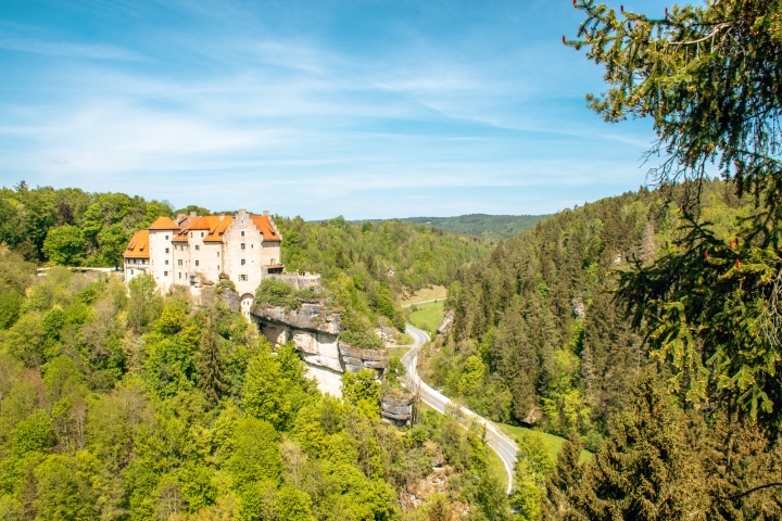 Burg Rabenstein ca. 3 km vom Ferienhaus entf.