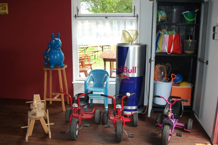 und allem was das Kinderherz höher schlagen läßt.